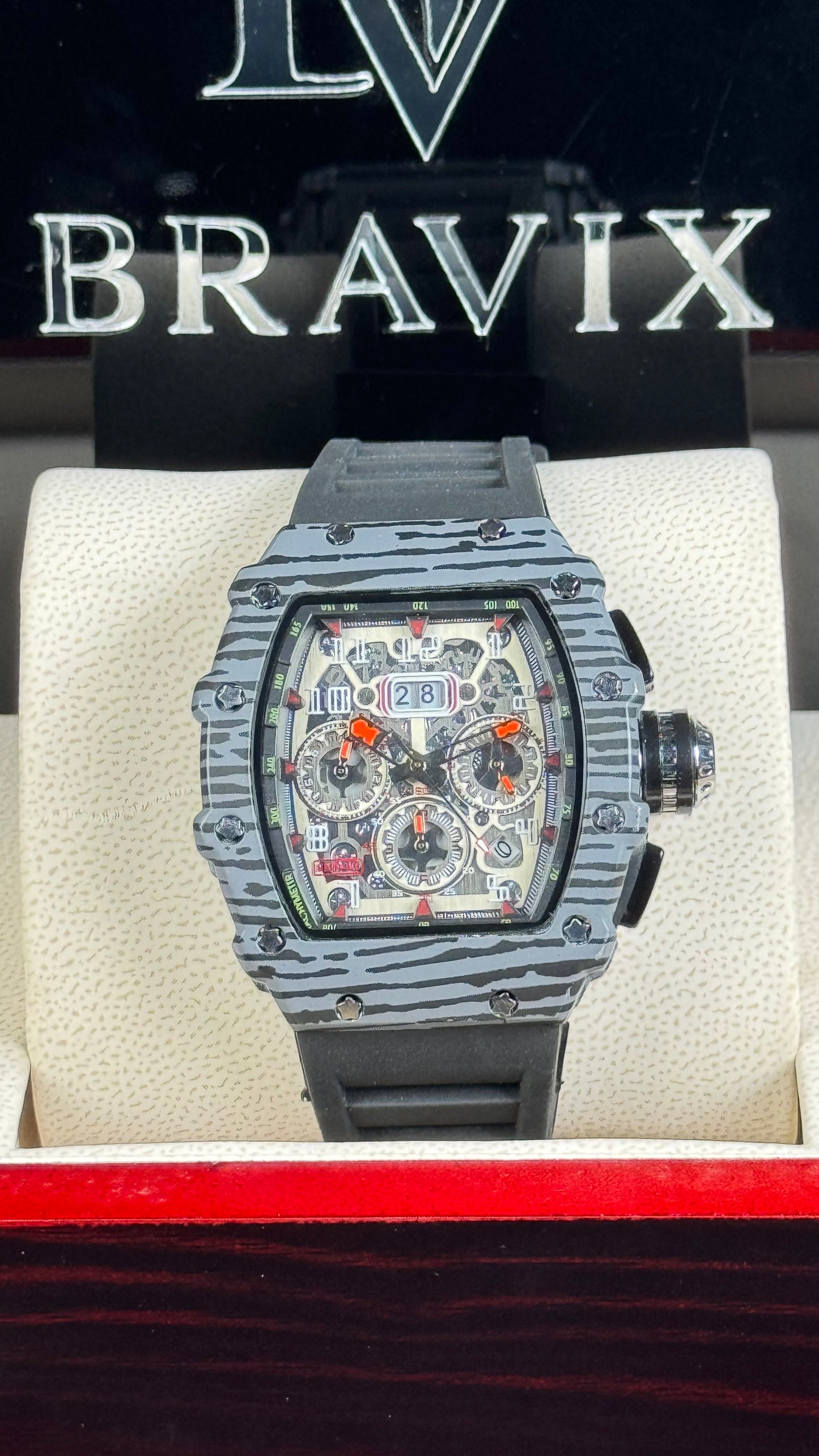 RM 0501 Titan Shadow