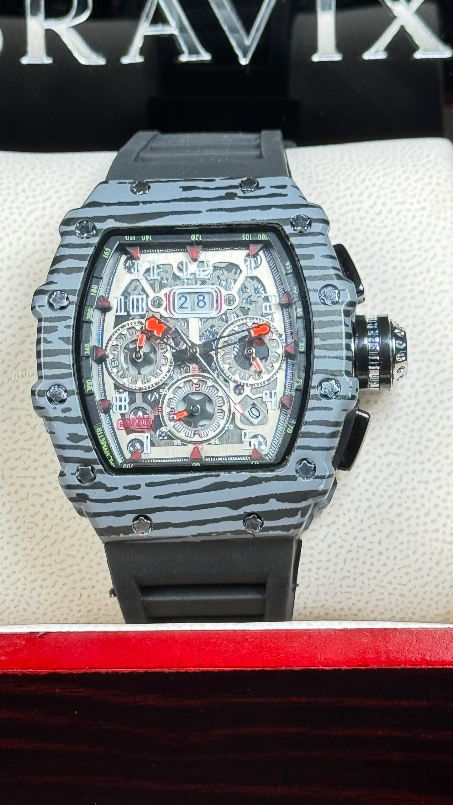 RM 0501 Titan Shadow