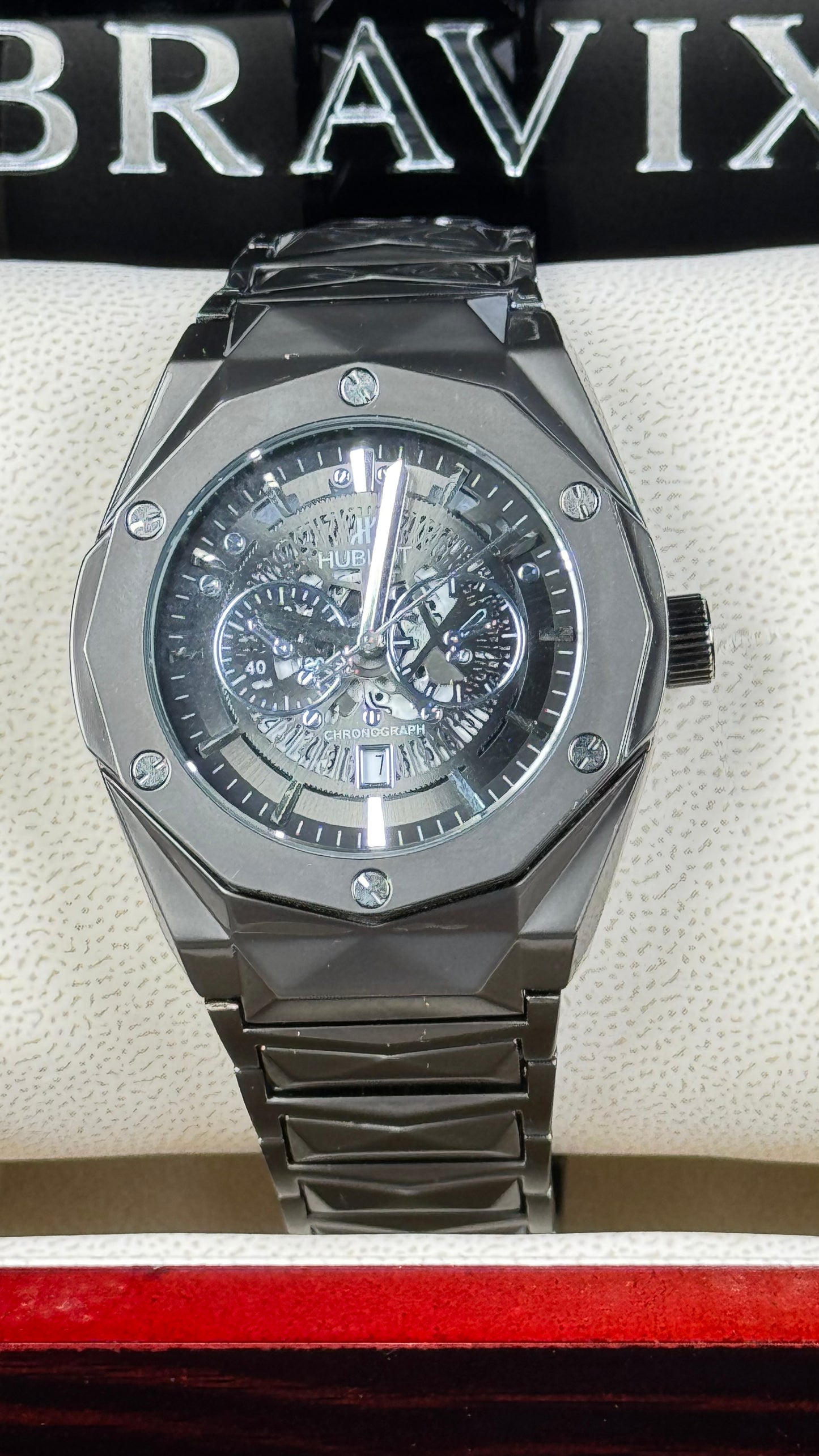 HB Black Diamond Cut